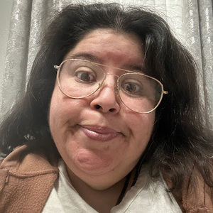 Meet your Posher, Anna